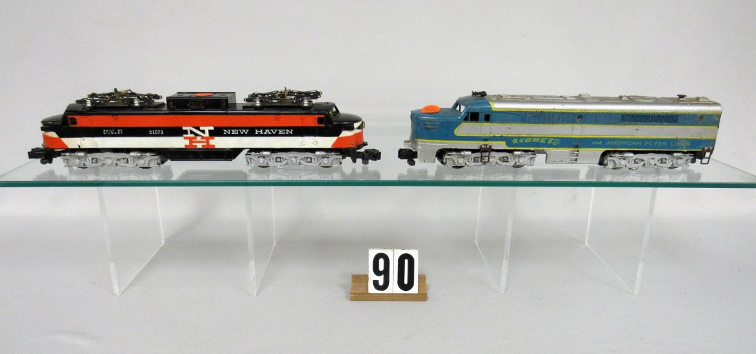 AMERICAN FLYER NEW HAVEN ELECTRIC LOCOMOTIVE,: #21573 (CRACKS ON TOP OF CAB AREA) - FAIR & COMET DIESEL LOCOMOTIVE #466 TYPE III WITH STAMPED LETTERING, SOME SCRATCHES & SHELL NEEDS TO BE CLEANED - FAIR