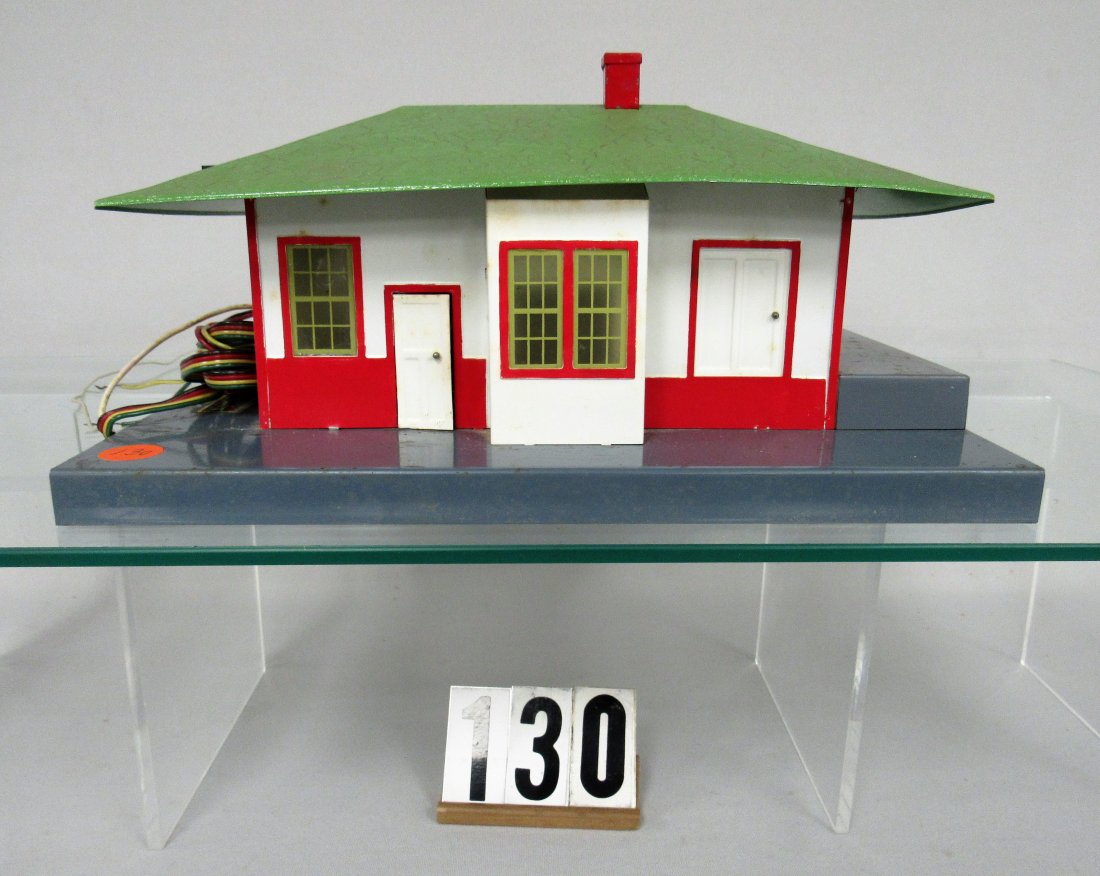 AMERICAN FLYER #755 MYSTIC TALKING STATION: WITH RECORD & REPRODUCER, GREEN ROOF - GOOD/VG, WITH ORIGINAL BOX & INSERT, SHOWS AGE BUT IS ALL INTACT