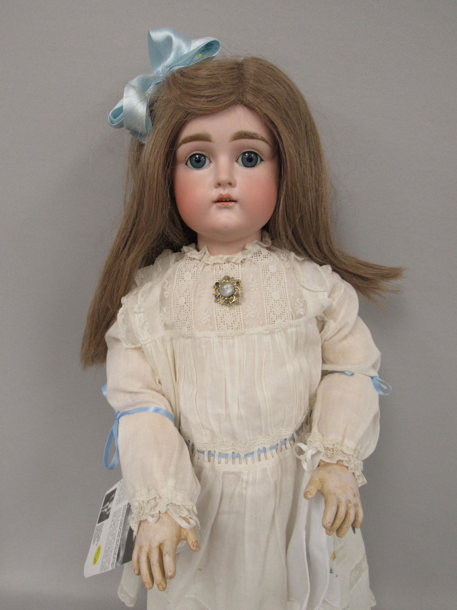 J.D. KESTNER 27 IN. BISQUE SOCKET HEAD DOLL:: CIRCA 1888-1890 & IS ONLY MARKED WITH THE NUMBER 16 WHICH PREDATES LATER KESTNER DOLLS, THIS DOLL WAS FEATURED IN ANTIQUE DOLL READER IN MAY OF 2001 IN JAN FOULKE'S COLUMN AS BEING ONE OF KESTNER'S EA