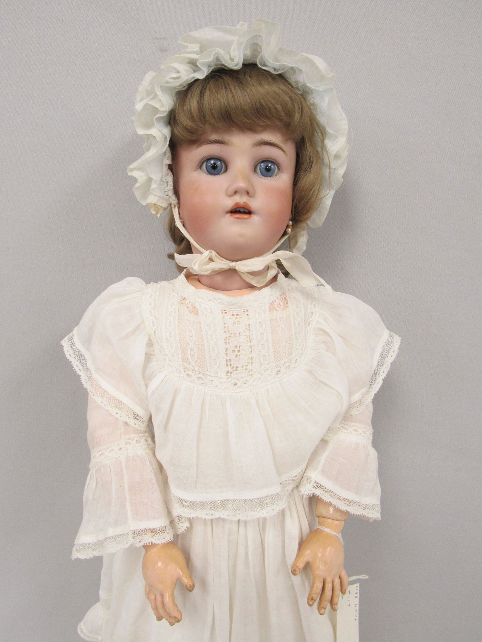 27 IN. BISQUE HEAD SLEEP EYES - ORIGINAL WIG:: HEINRICH HANDWERCK - BODY STAMPED H HANDWERCK IN RED. HEAD NO DAMAGE, BODY CLEAN - VG