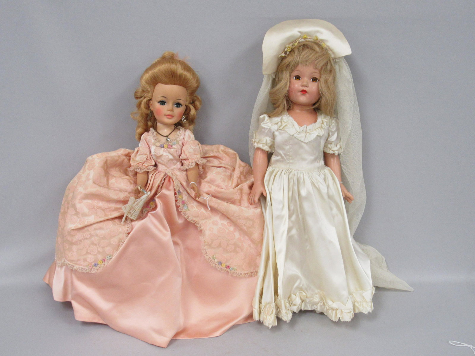 ALEXANDER PORTRAIT & ANNE SHIRLEY BRIDE: (1 of 12)