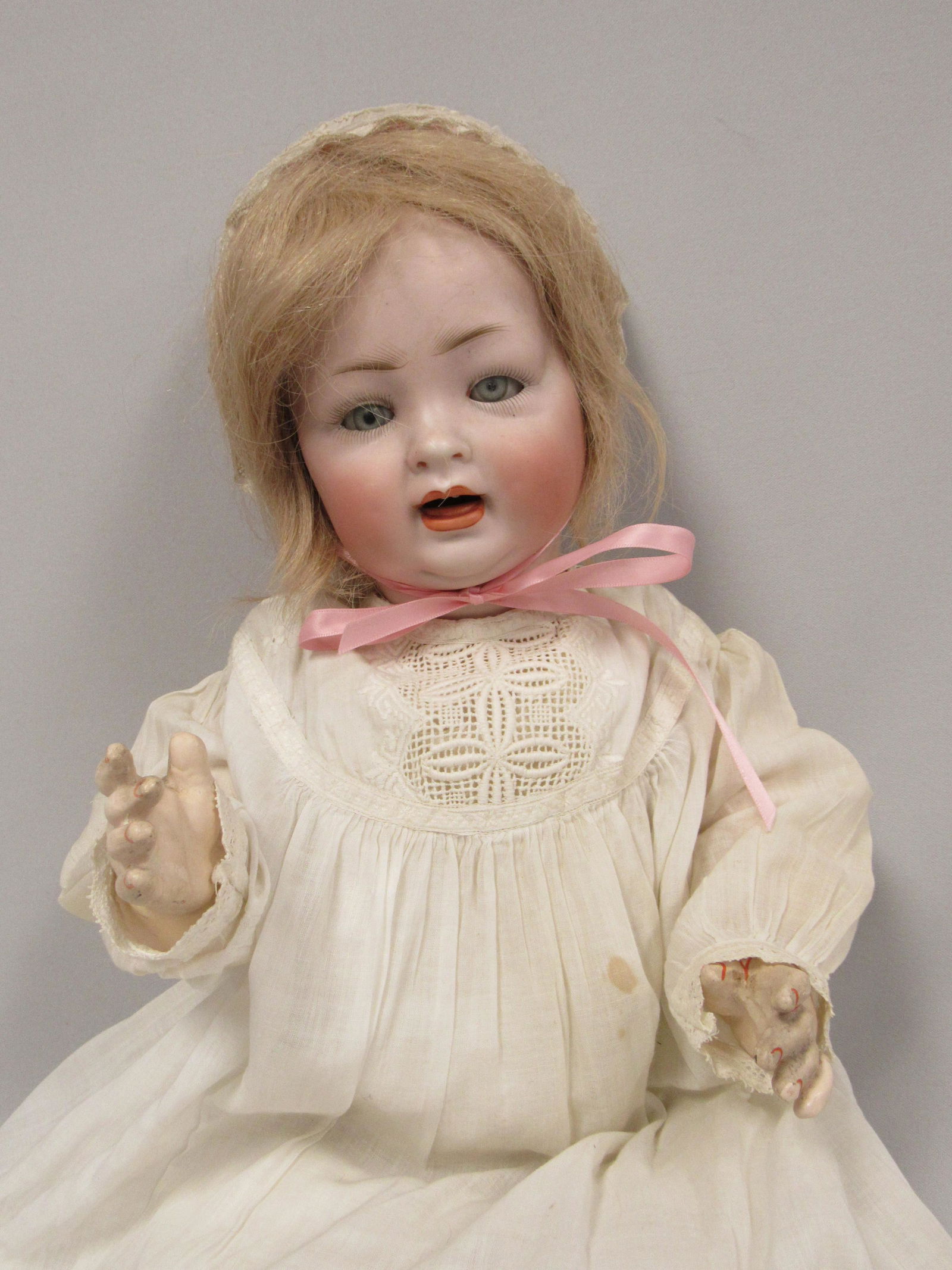 HERTEL SCHWAB 21 IN. BISQUE HEAD BABY: (1 of 7)