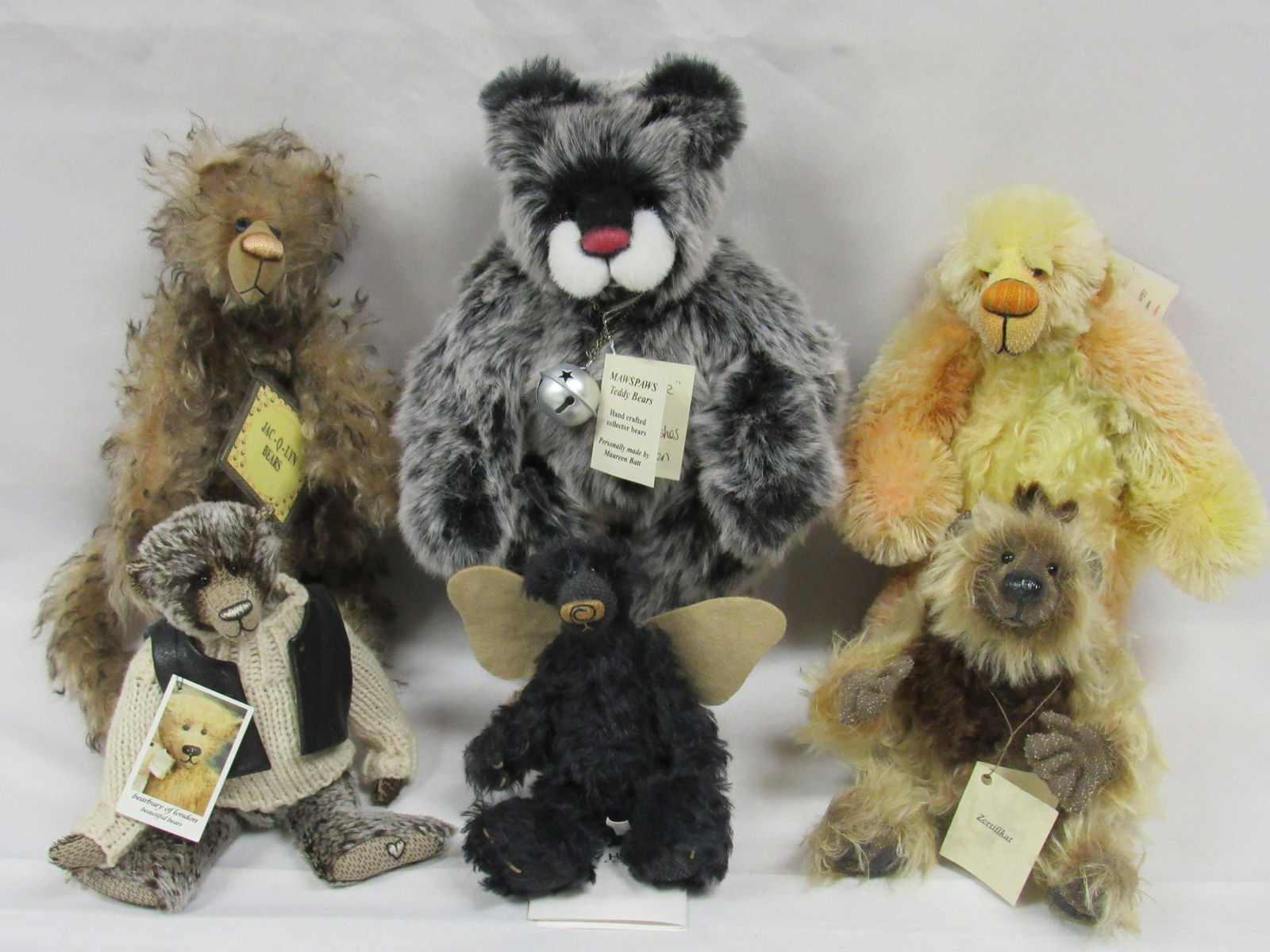 (6) ARTISTS BEAR CREATIONS: (1 of 7)