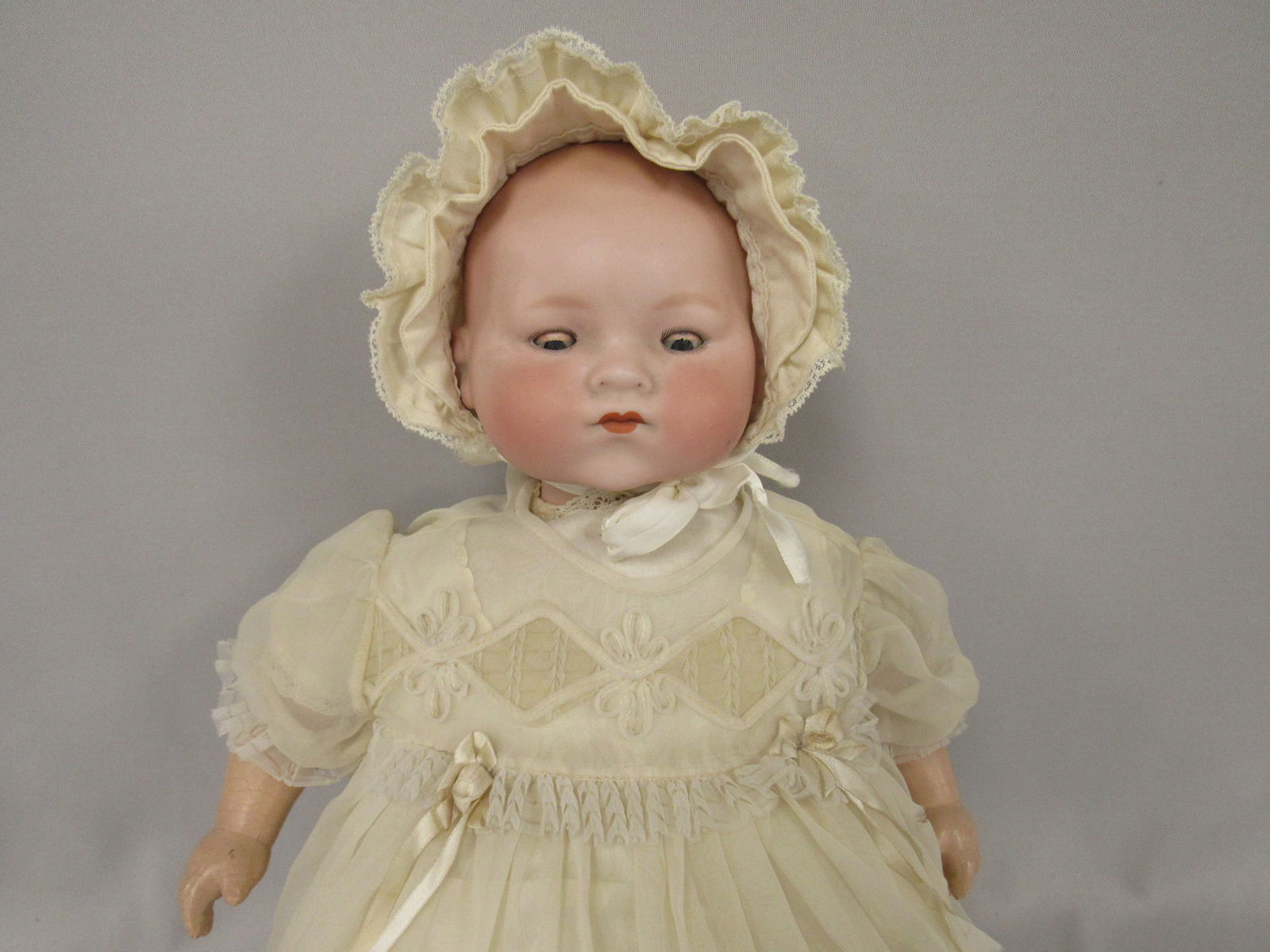 24 IN. AM GERMANY DREAM BABY ARMAND MARSEILLE:: BISQUE FLANGE HEAD NO VISIBLE DAMAGE. SLEEP EYES NOT WORKING, COMPO & CLOTH BODY REPLACED, CRAZING ON ARMS & LEGS