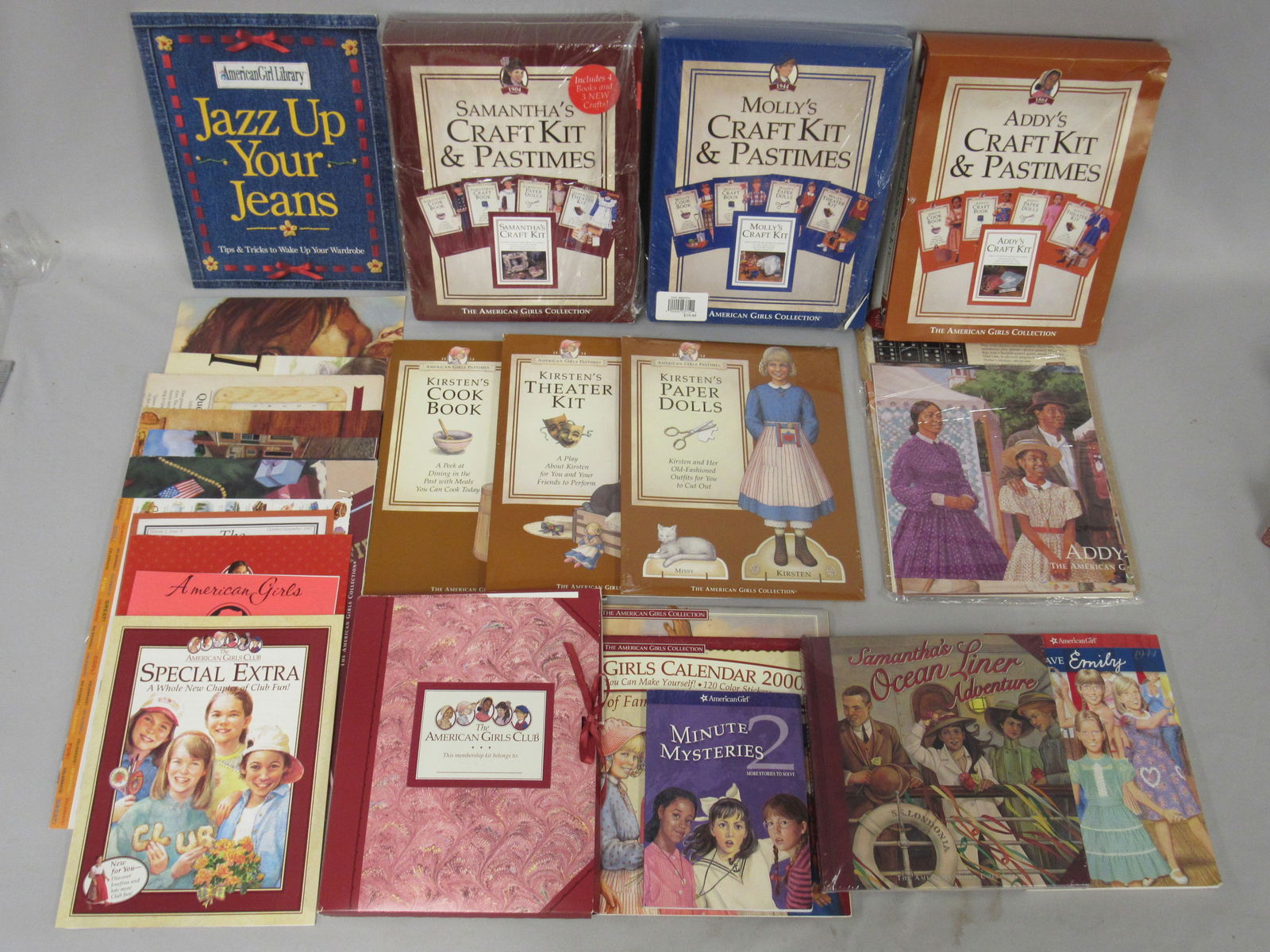 BOX LOT OF AMERICAN GIRL BOOKS, ETC.: (1 of 6)
