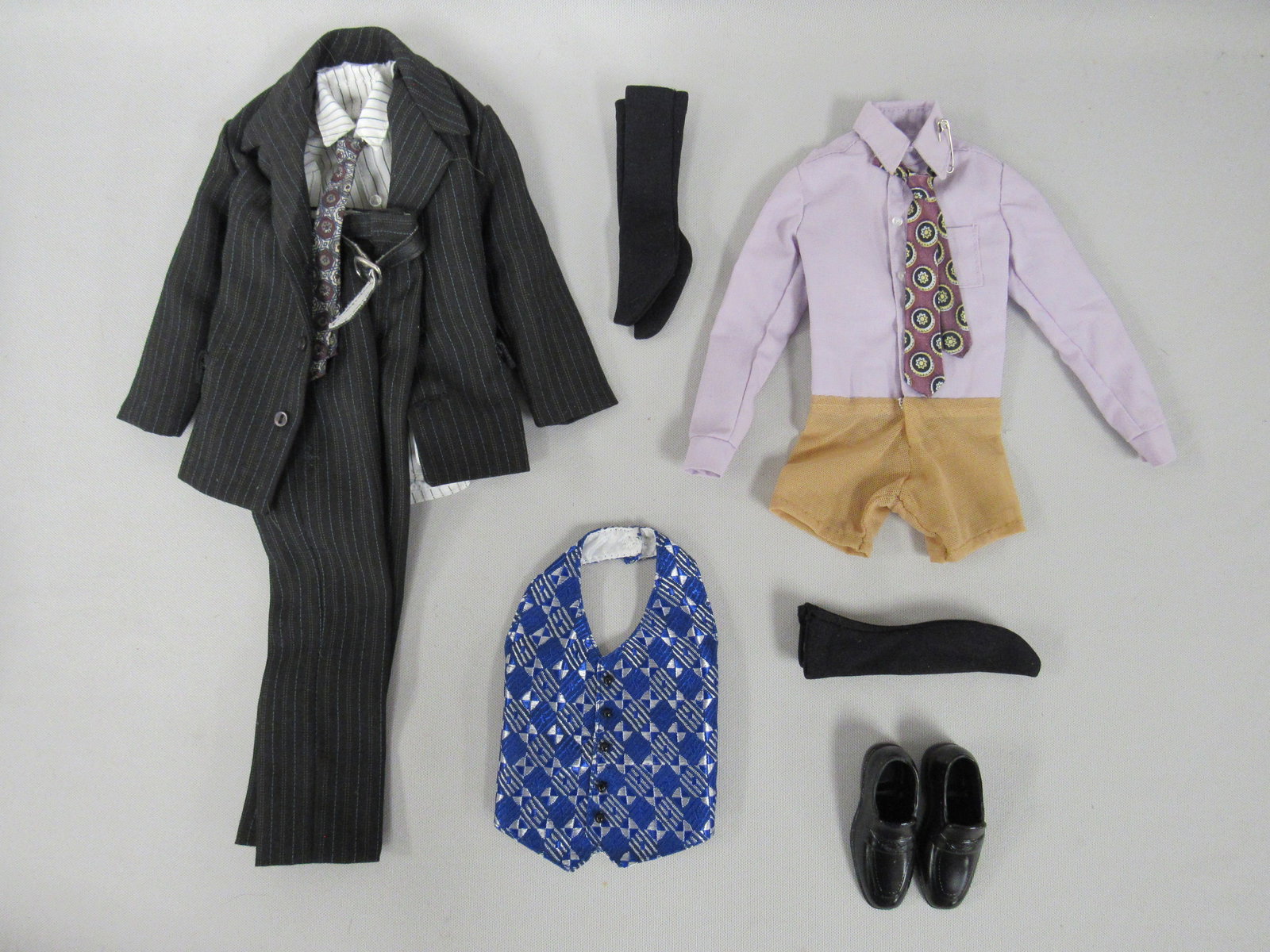 TONNER MALE OUTFITS: (1 of 3)