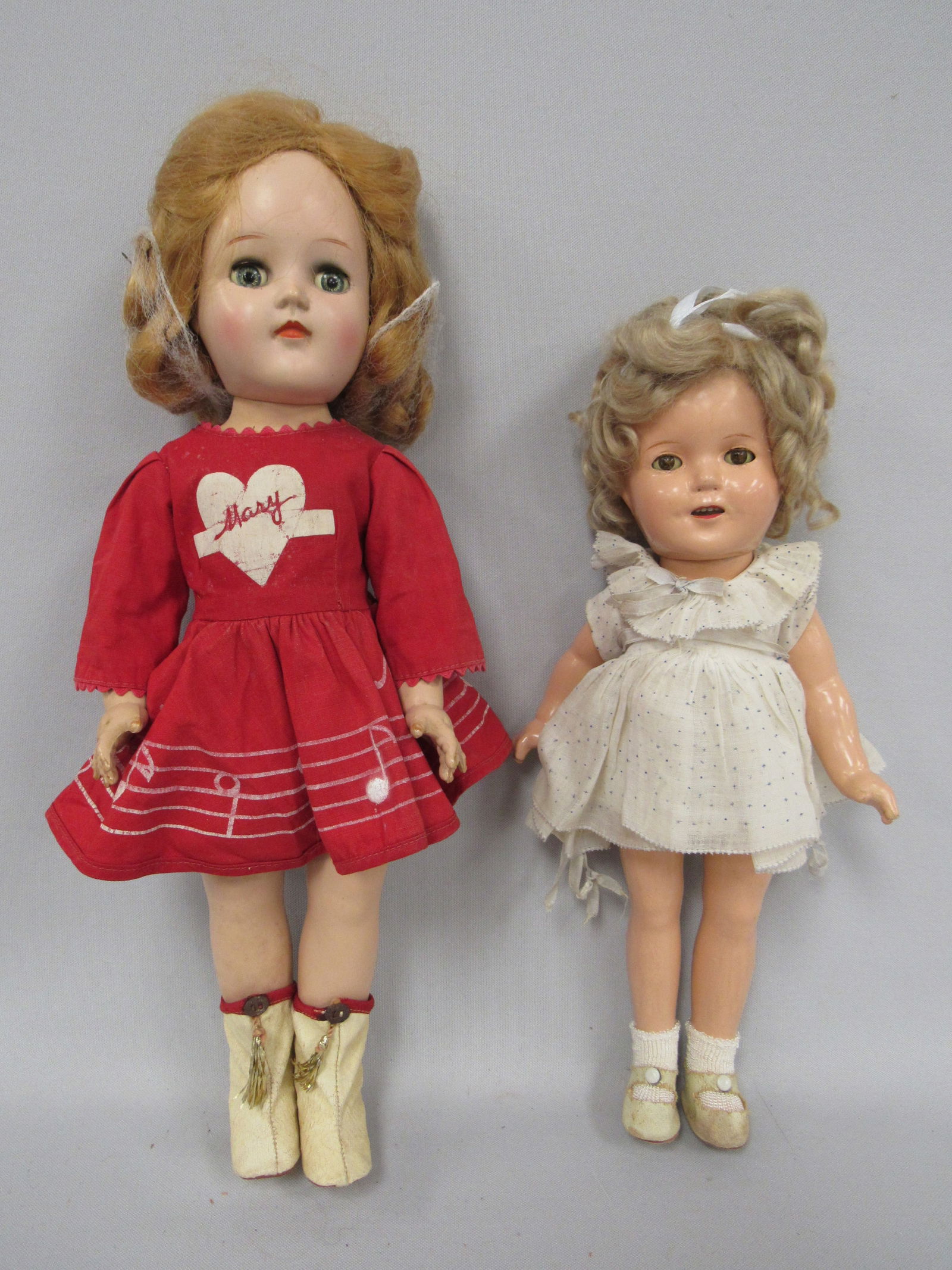 2 DOLL CELEBRITIES: (1 of 9)