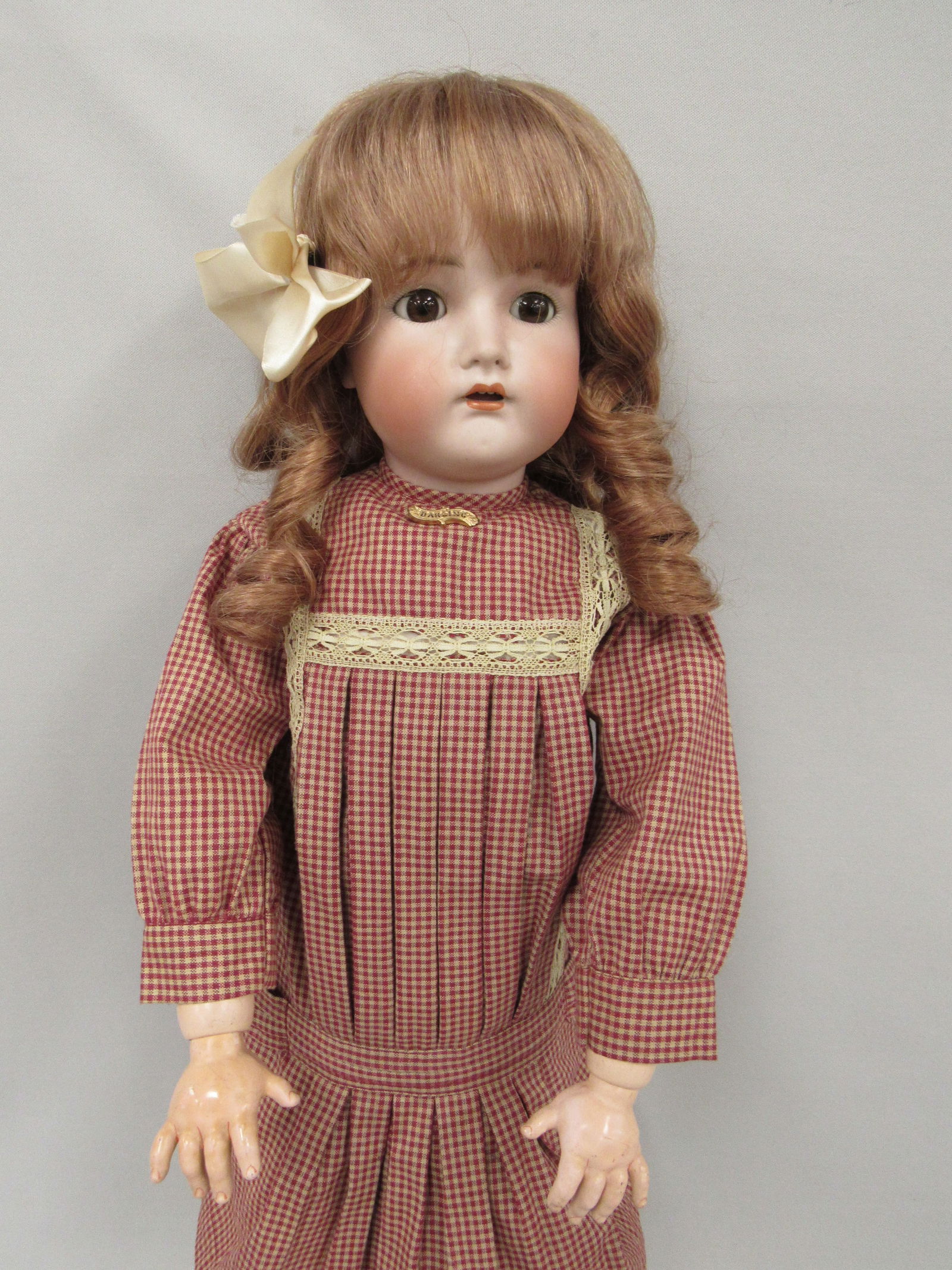 27 IN. SIMON HALBIG K STAR R PERFECT BISQUE: (1 of 9)