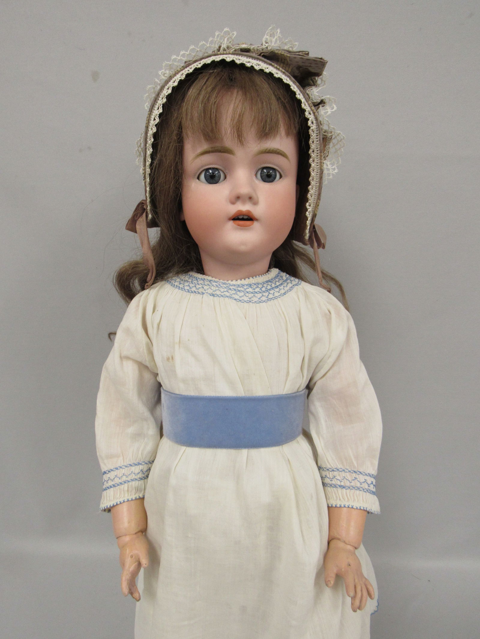 25 IN. KLEY & HAHN "WALKURE":: PERFECT BISQUE HEAD SLEEP EYES OM. STURDY COMPO BODY WITH NORMAL JOINT WEAR. NEEDS TO BE RESTRUNG - VG