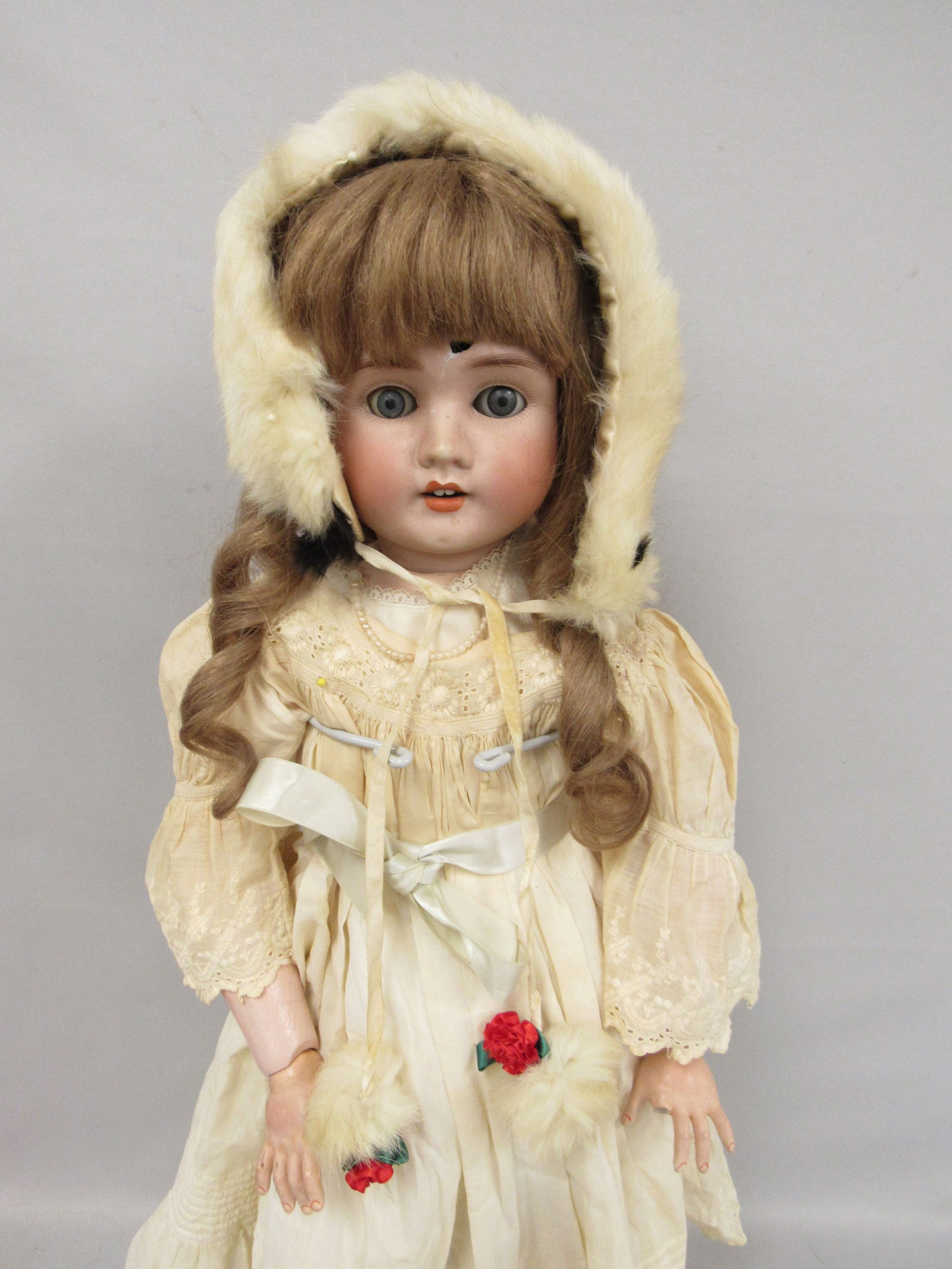 SCHOENAU & HOFFMEISTER 28 IN. BISQUE: (1 of 10)