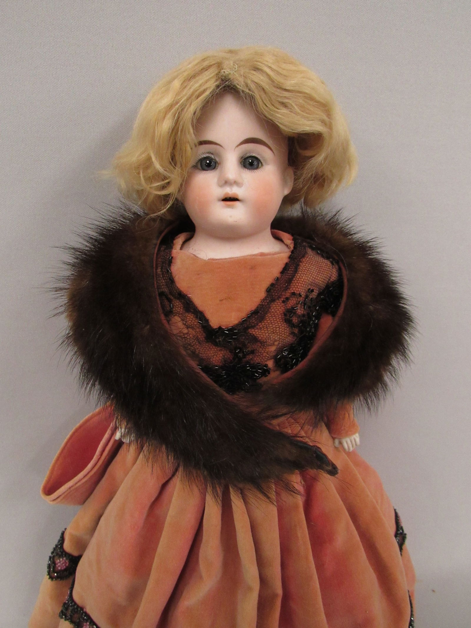 16 IN. BISQUE SHOULDER PLATE WITH CLOTH BODY: (1 of 11)