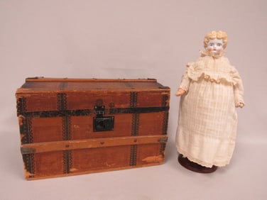 15 IN. BLONDE LOW BROW CHINA HEAD:WITH TRUNK: