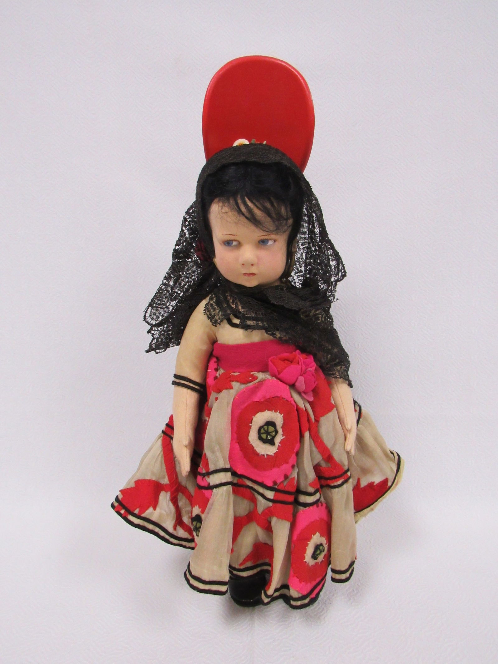 17 IN. SERIES 300 LENCI SPANISH SENORITA: (1 of 11)