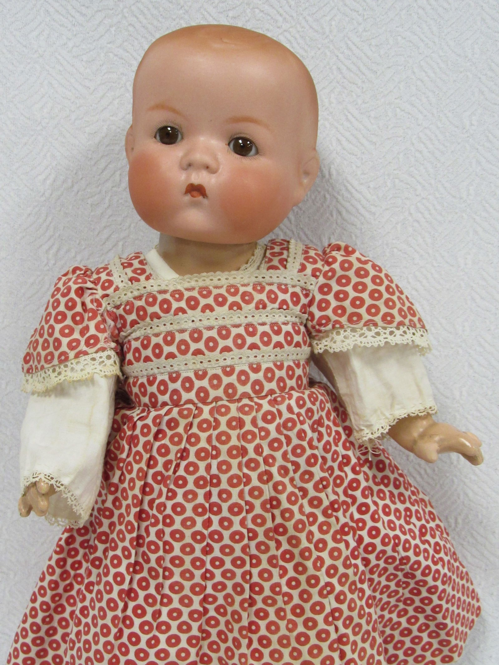 15 ½ IN. HERTEL SCHWAB BISQUE HEAD SKIPPY: (1 of 12)