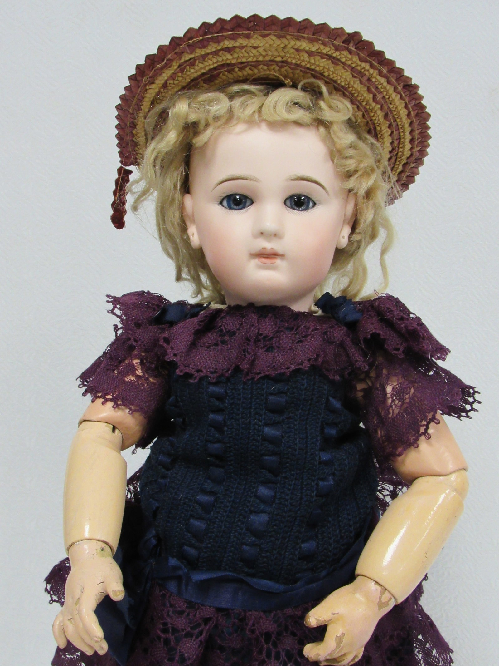 21 IN. INCISED DEPOSE JUMEAU BEBE: (1 of 15)