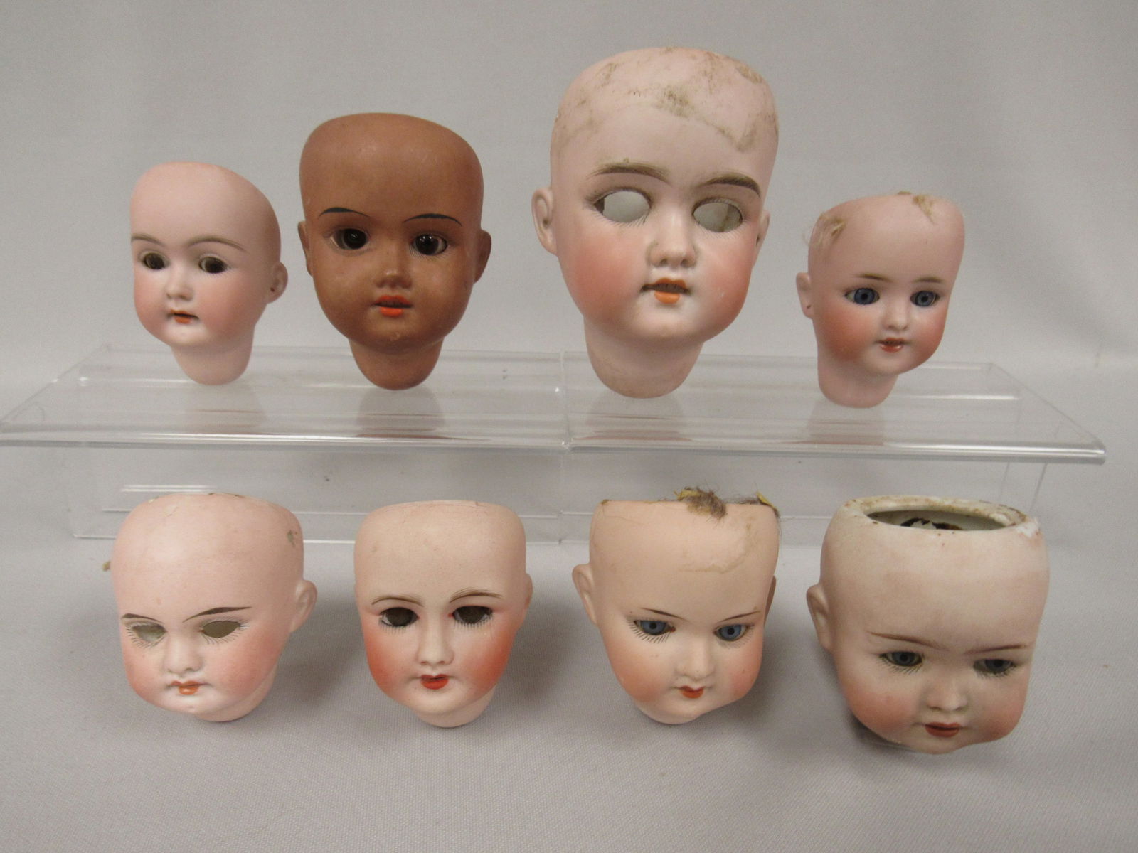 LOT OF BISQUE SOCKET HEADS:: INCLUDING BLACK AM 390, UNIS FRANCE & OTHERS