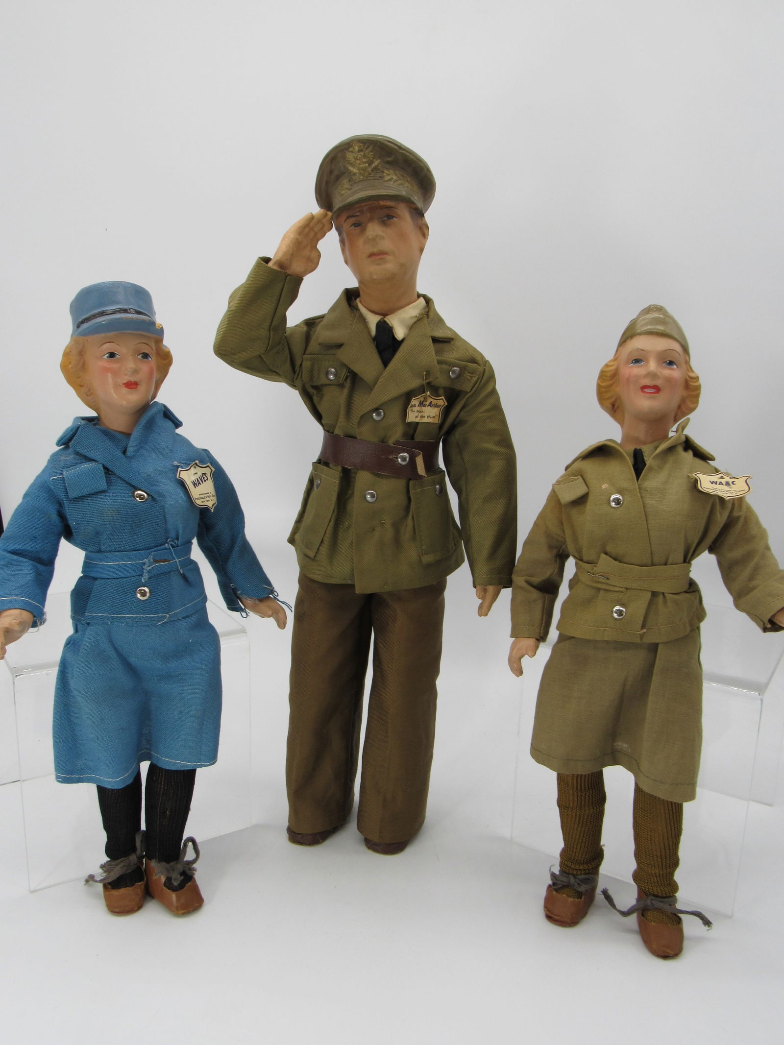 18 IN. GEN. McARTHUR & TWO SERVICE WOMEN: (1 of 14)