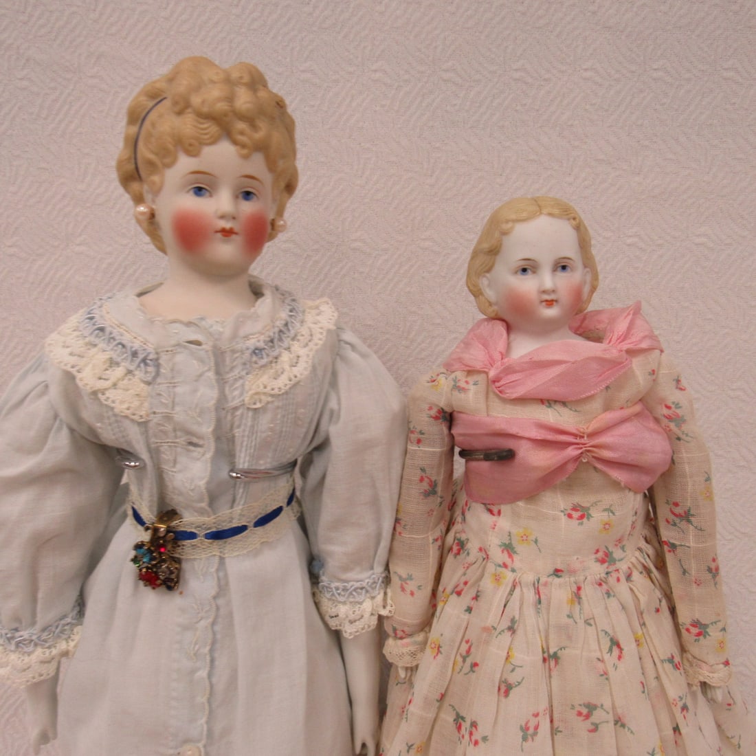 PAIR OF PARIAN DOLLS: (1 of 12)