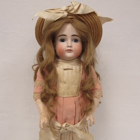 19 IN. CLOSED MOUTH KESTNER: