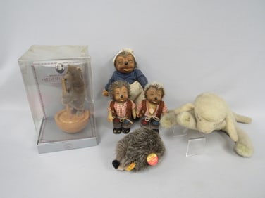 STEIFF LOT HEDGEHOGS: