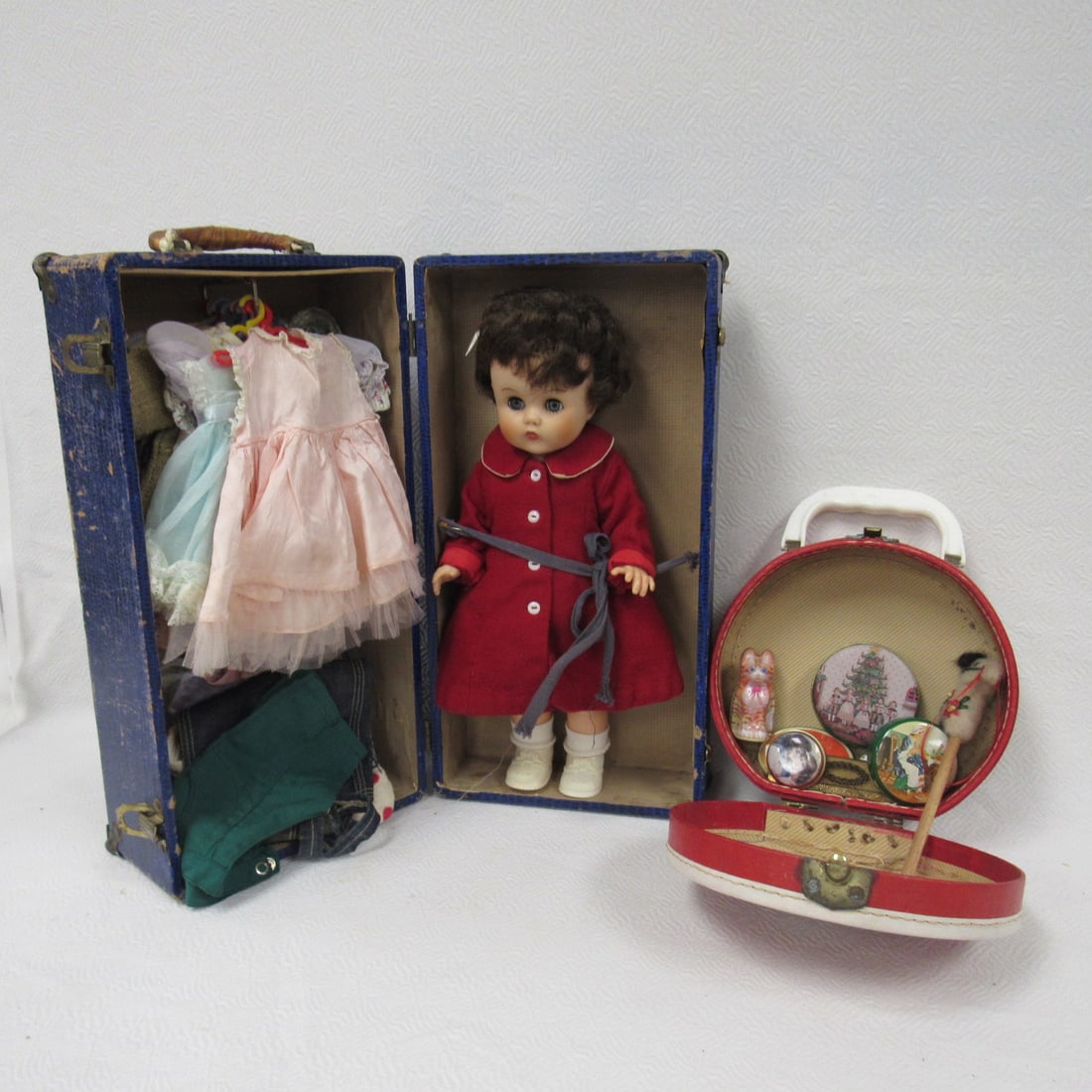 2 DOLL TRUNKS: (1 of 10)