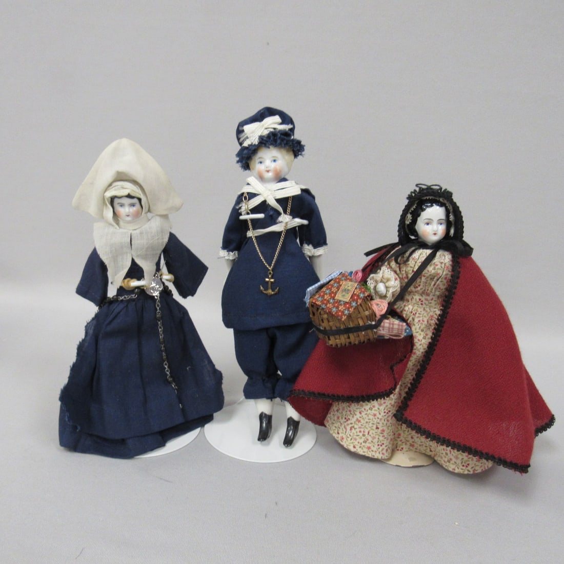 BOX LOT OF 3 CHINA HEAD DOLLS: (1 of 10)