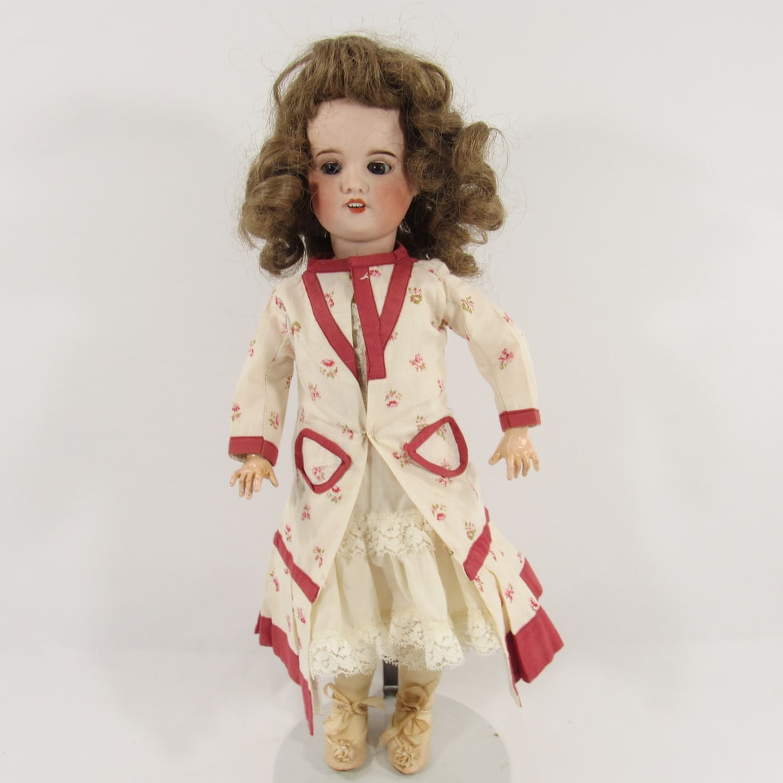SFBJ 60 19 IN. FRENCH DOLL: (1 of 12)