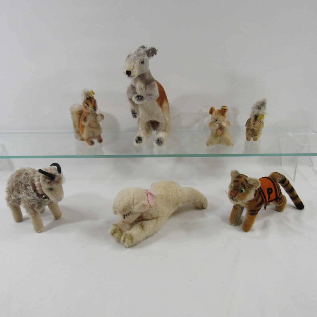 7 PCS. OF VINTAGE STEIFF: (1 of 13)