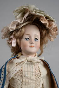 16.5 IN. 172 KESTNER GIBSON GIRL: (1 of 9)