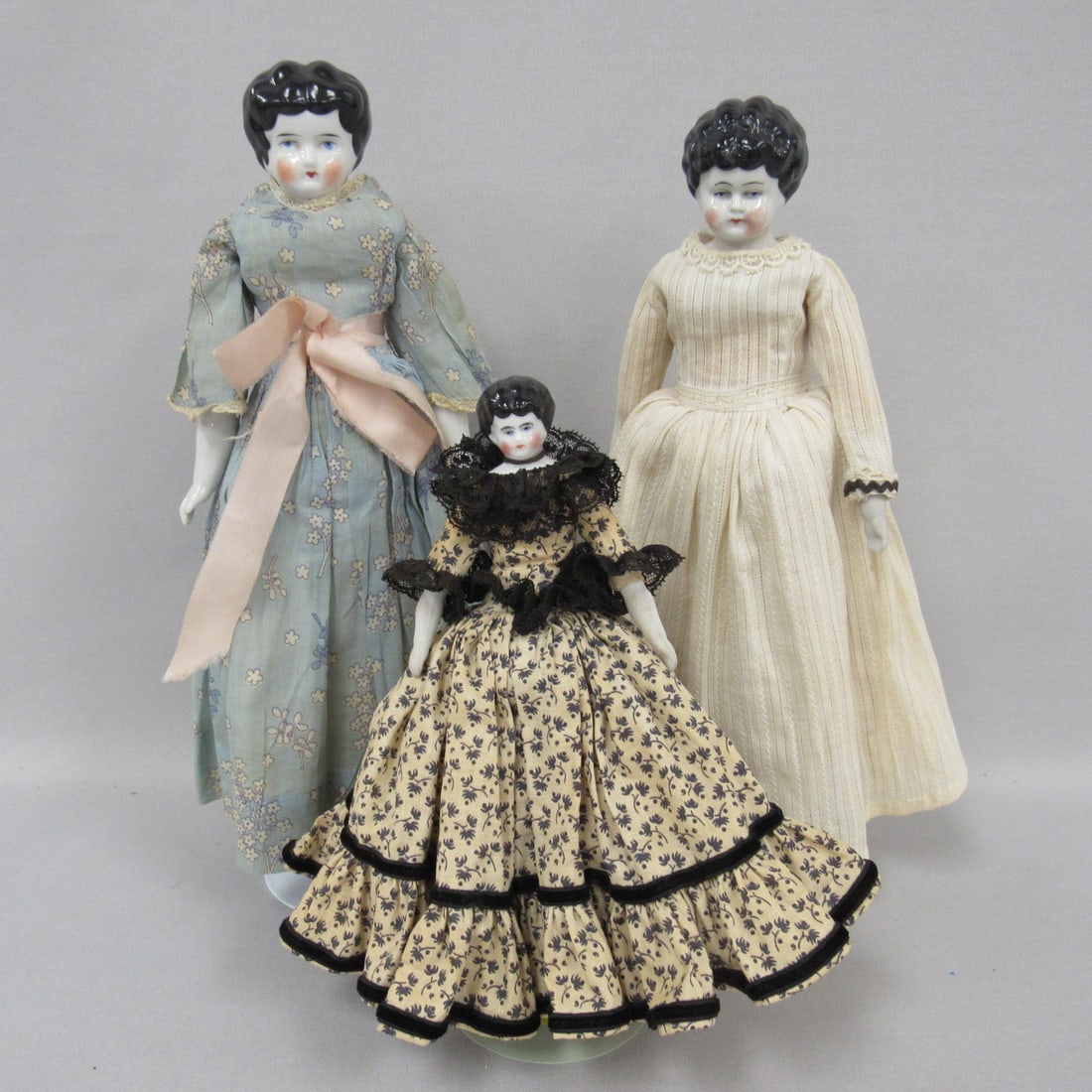 (3) ANTIQUE CHINA HEAD DOLLS: (1 of 19)