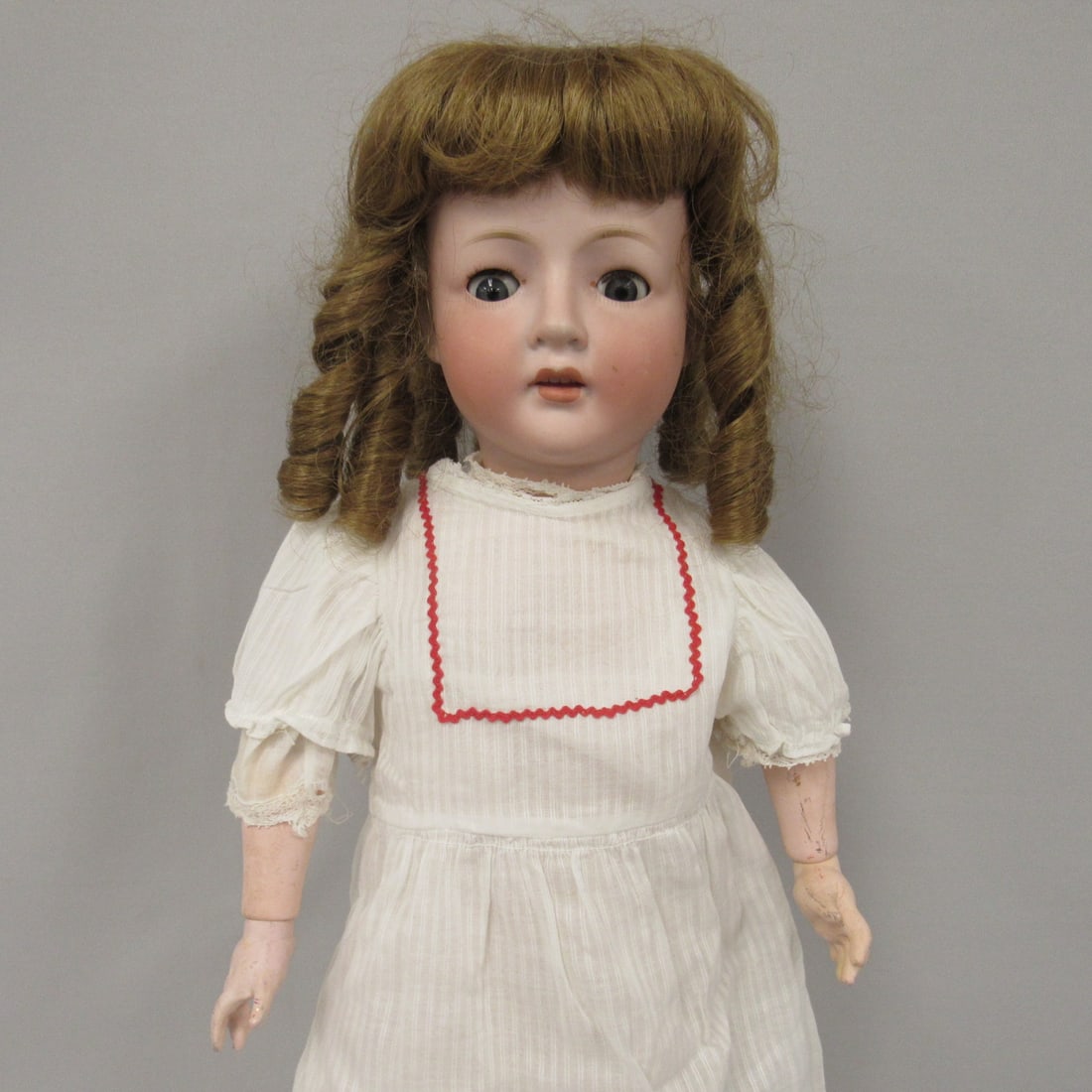 24 IN. REVALO BISQUE HEAD GIRL: (1 of 12)