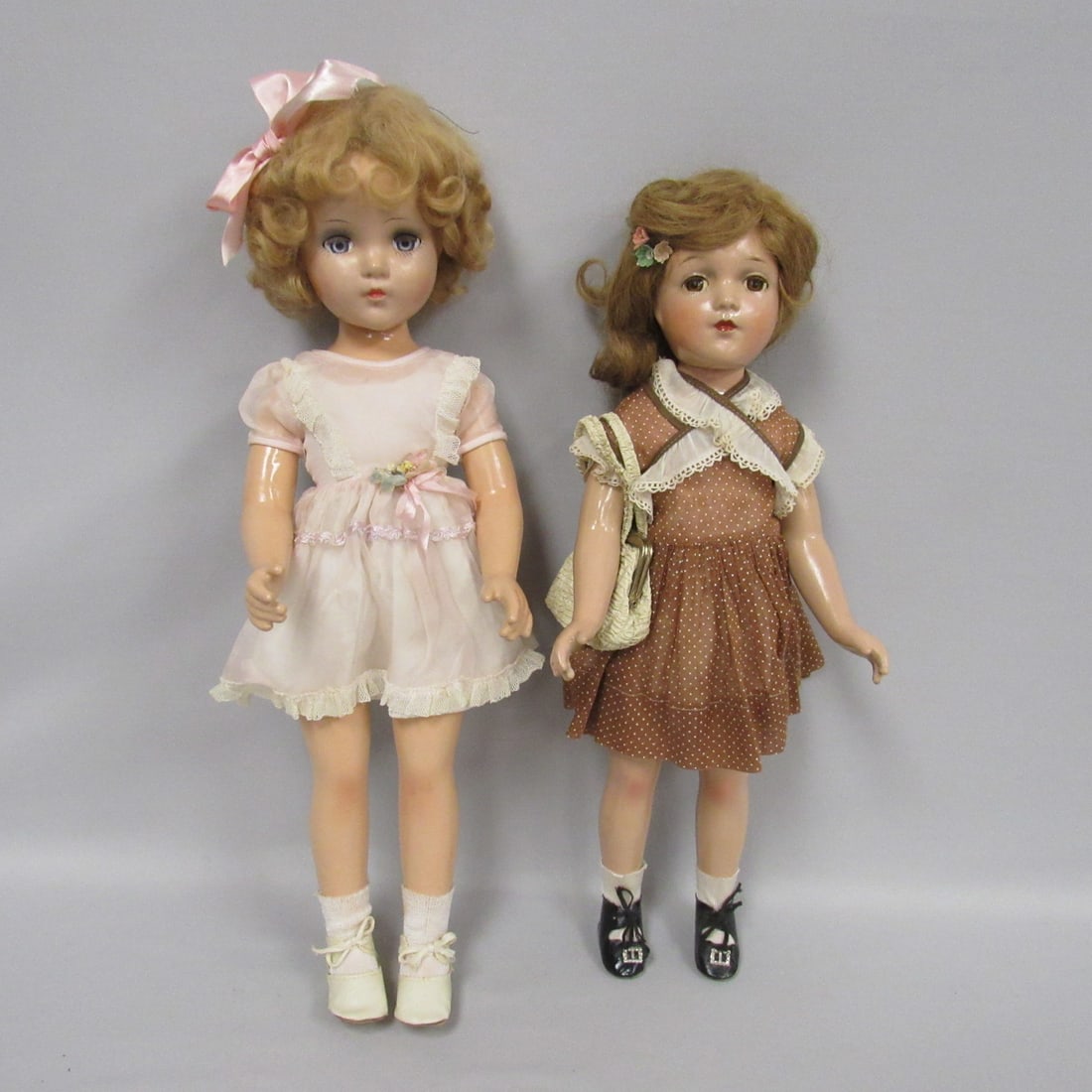 PAIR OF ARRANBEE COMPOSITION GIRL CIRCA 1930-40'S: (1 of 16)