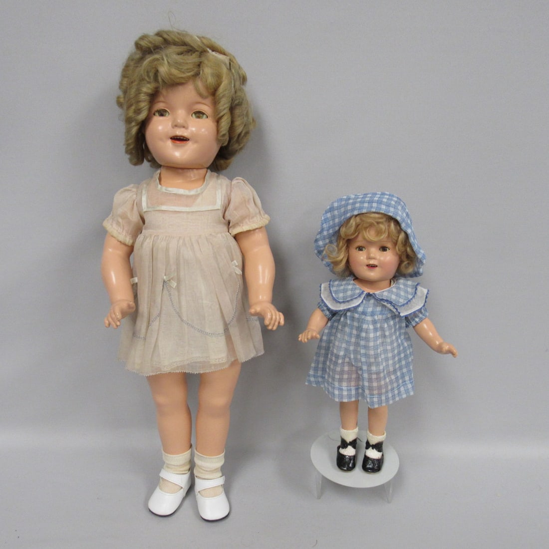 PAIR  OF SHIRLEY TEMPLE DOLLS: (1 of 19)