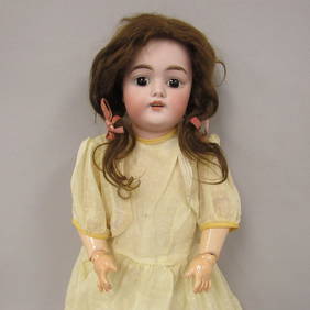KESTNER 20 IN. BISQUE HEAD CHILD: (1 of 12)