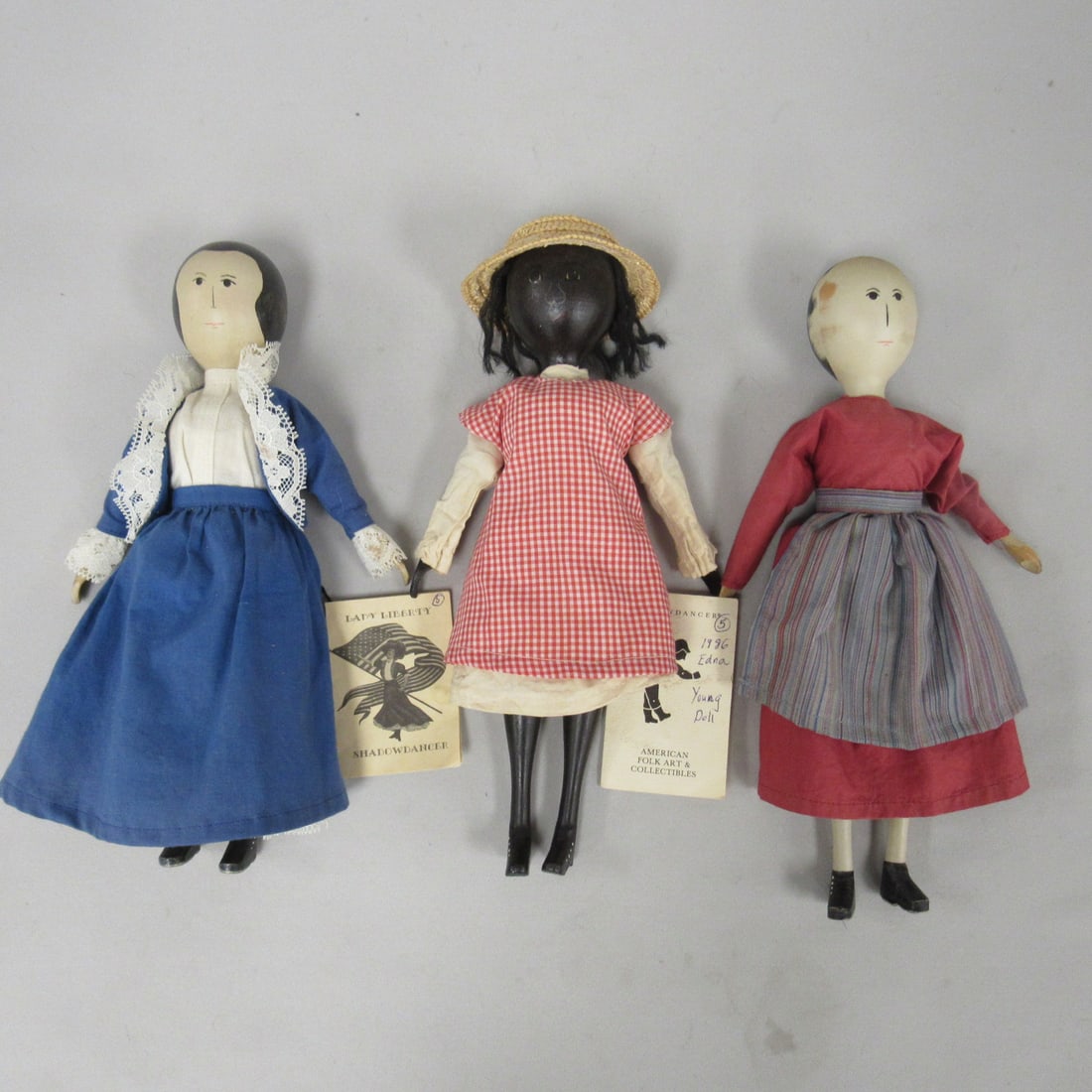 AMERICAN FOLK ART WOODEN DOLLS: (1 of 15)
