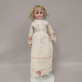 20 IN. GERMAN DOLL MARKED 3K WITHIN HORSESHOE: (1 of 10)