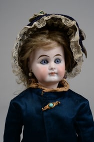 14 IN. POUTY SONNEBERG BEBE: