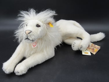 STEIFF LIONESS "PADDY":