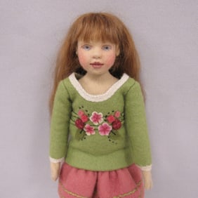 8.5 IN. ALL FELT KEIRA: