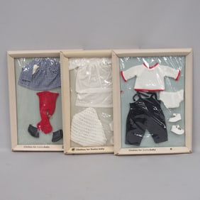 3 BOXED SASHA BABY OUTFITS: