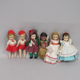 BOX LOT MME. ALEXANDERKINS: