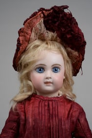 13.5 IN. BEAUTIFUL EARLY PORTRAIT JUMEAU: