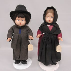 PAIR OF AMISH PENNSYLVANIA DUTCH DOLLS: