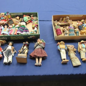 2 BOXES OF ETHNIC DOLLS: