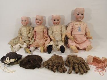 (4) AM 390 BISQUE SOCKET HEAD DOLLS: