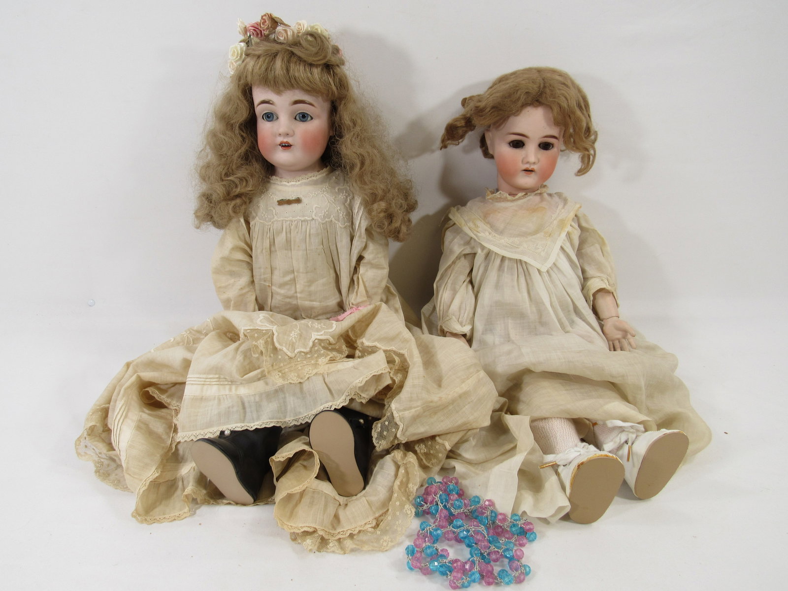 KESTNER 154 & G & S C BISQUE HEAD DOLLS: (1 of 11)