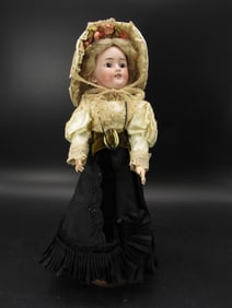 17 IN. SIMON HALBIG LADY MARKED 1159 GERMANY: