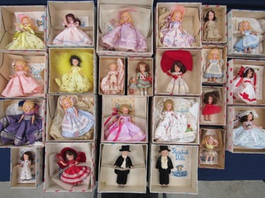N. ANN STORYBOOK DOLLS & (1) HOLLYWOOD DOLL: