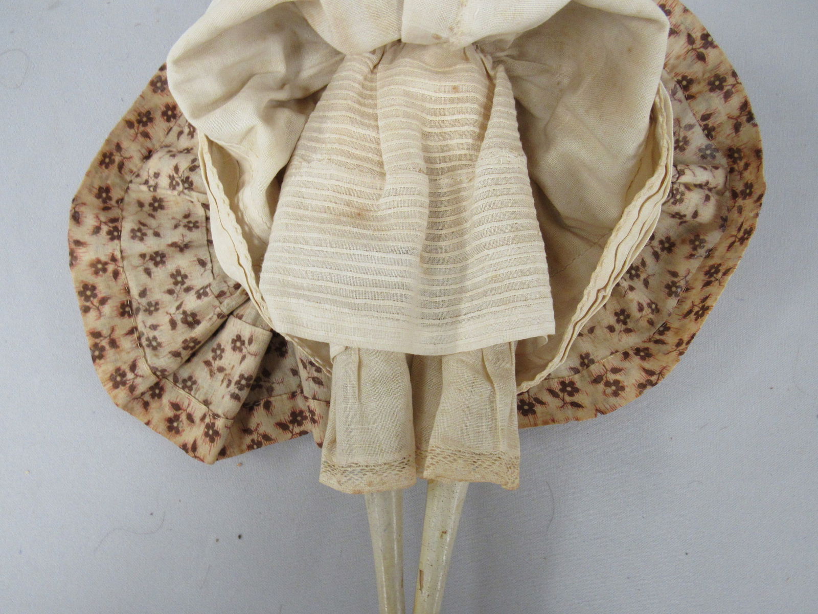 17 IN. MILLINERS MODEL: - 9