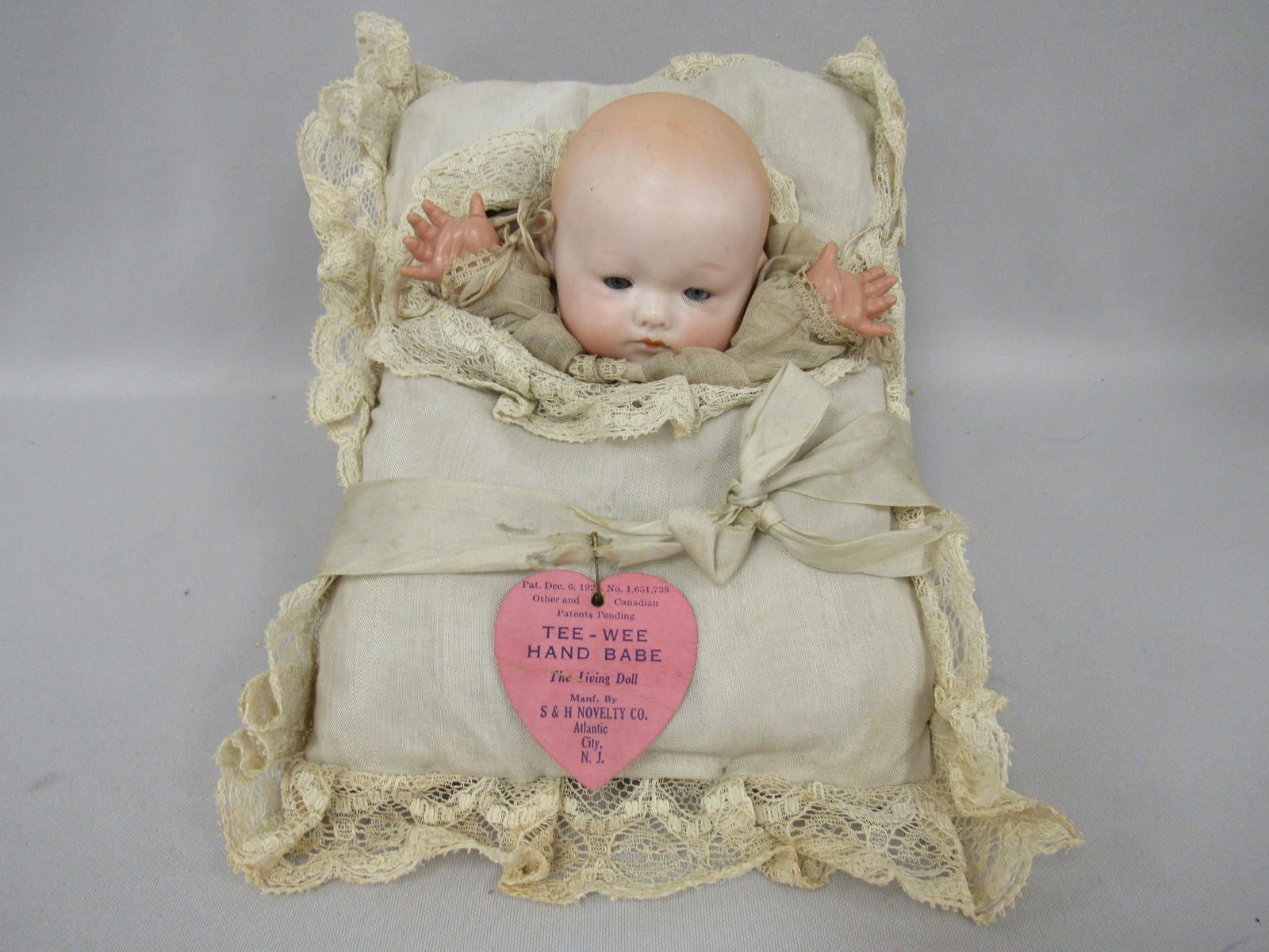 (2) BISQUE HEAD BABIES: - 3